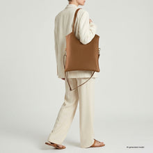 Load image into Gallery viewer, Italian Full-Grain Leather Tote Bag | Matera
