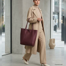 Load image into Gallery viewer, Italian Full-Grain Leather Tote Bag | Firenze
