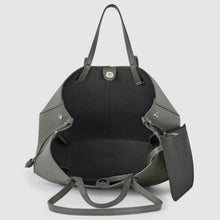 Charger l'image dans la galerie, Italian Full-Grain Leather Tote Bag | Piacenza
