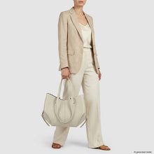 Charger l'image dans la galerie, Italian Full-Grain Leather Tote Bag | Piacenza
