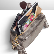 Charger l'image dans la galerie, Italian Genuine Metallic Suede Crossbody Bag | Gubbio
