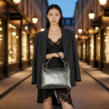 Cargar imagen en el visor de la galería, Italian Metallic Full-Grain Leather Shoulder Bag | Prato
