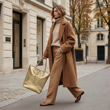 Cargar imagen en el visor de la galería, Italian Genuine Metallic Suede Tote Bag | Pisa
