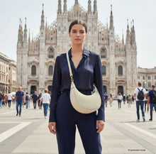 Charger l'image dans la galerie, Italian Genuine Suede &amp; Full-Grain Leather Shoulder Bag | Arezzo
