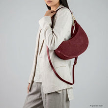 Charger l'image dans la galerie, Italian Genuine Suede &amp; Full-Grain Leather Shoulder Bag | Arezzo
