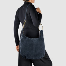 Cargar imagen en el visor de la galería, Italian Genuine Suede Hobo Bag | Belluno
