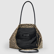 Charger l'image dans la galerie, Italian Genuine Suede &amp; Full-Grain Leather Tote Bag | Bologna
