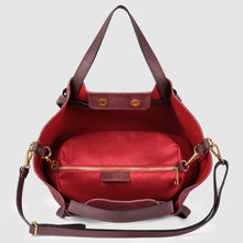 Charger l'image dans la galerie, Italian Genuine Suede Tote Bag | Rovigo
