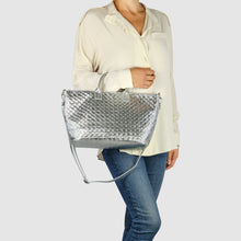 Cargar imagen en el visor de la galería, Italian Genuine Woven-Embossed Metallic Suede Top-Handle Bag | Urbino
