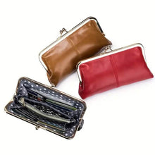Charger l'image dans la galerie, Vintage Chic Leather Clutch Lady Purse

